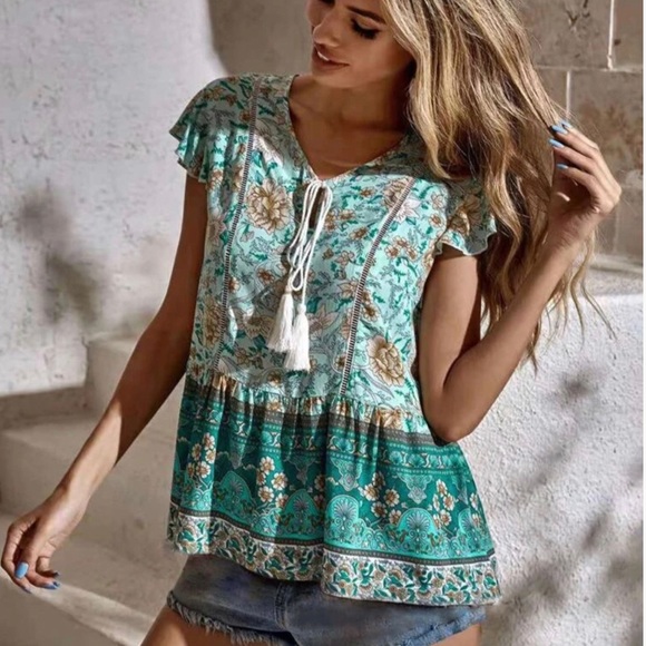 Woman’s Boho Tassel Tie Multi Color Blouse - Picture 4 of 6